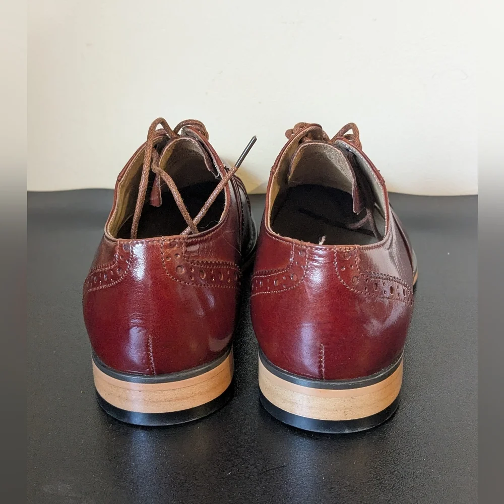 Stacy Adams NWOB Cognac Memory Foam Leather Shoes
